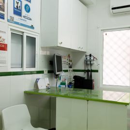 Hospital Veterinario Maldonado interior de consultorio veterinario